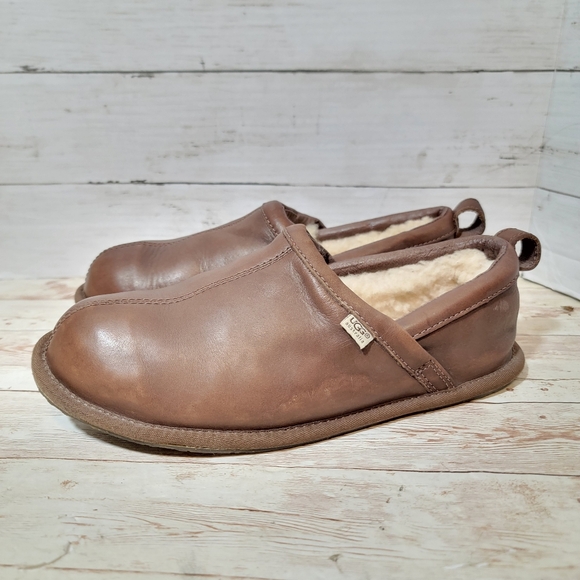Ugg Men's Sheldon Slippers in brown leather - Picture 2 of 14